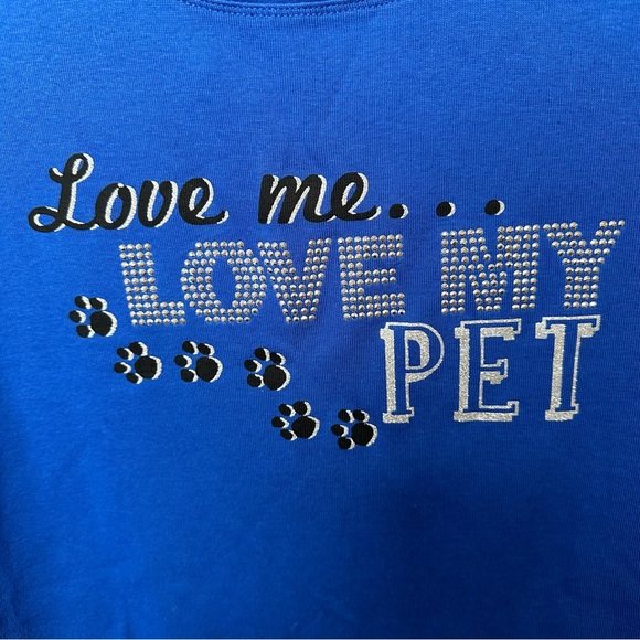 ❤️Karen Scott “Love Me Love My Pet” embellished top Sz M NWT CLEARANCE - Picture 2 of 5
